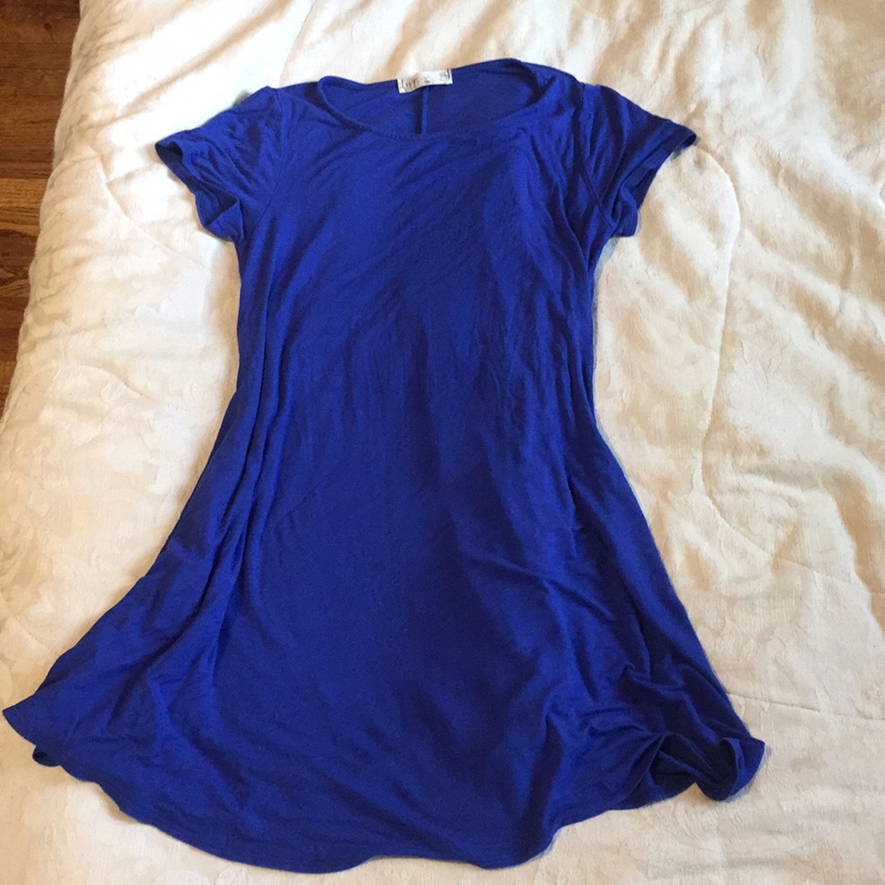 Boutique Dress with pockets!!